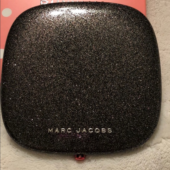 Marc Jacobs O!mega Glaze - Picture 3 of 5